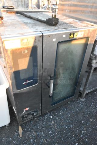 2017 Alto Shaam CTP10-10E Stainless Steel Commercial Electric Powered Combi Convection Oven. 208-240 Volts, 3 Phase.