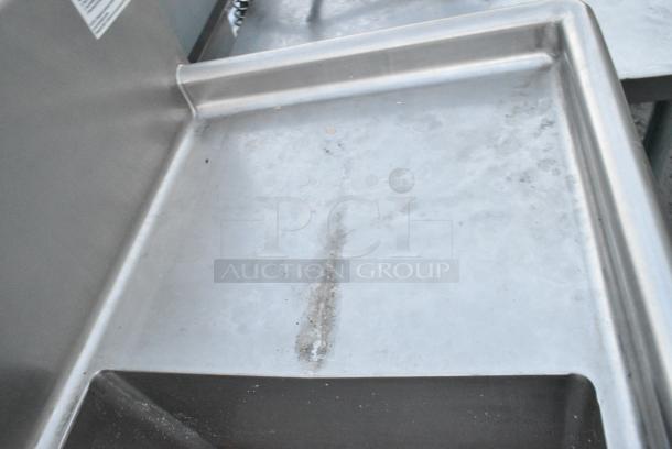 Stainless Steel Commercial 3 Bay Sink w/ Dual Drain Boards, Faucet and 2 Sets of Handles. - Image 6 of 7