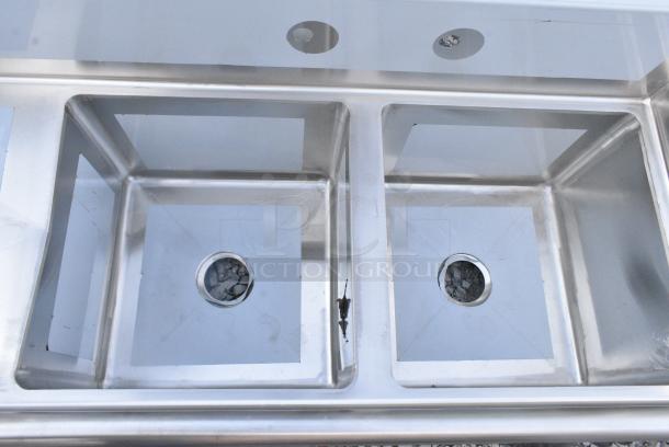 BRAND NEW SCRATCH AND DENT! Regency 600S2171718L 57" 16 Gauge Stainless Steel Two Compartment Commercial Sink w/ 1 Drainboard - 17" x 17" x 12" Bowls - Left Drainboard. No Legs. - Image 4 of 5