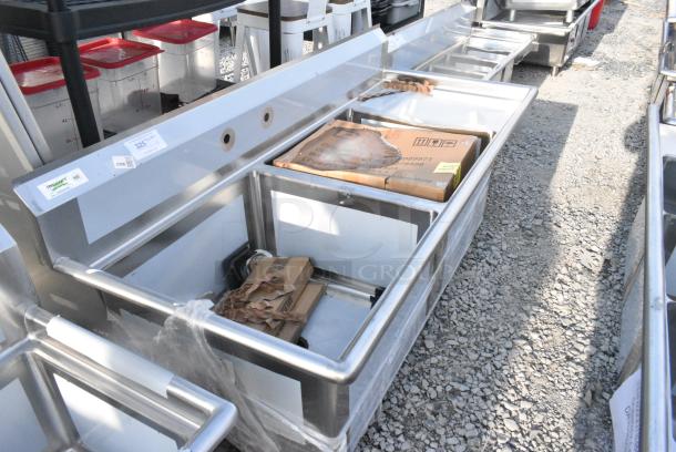 BRAND NEW SCRATCH AND DENT! Regency 600S2242418R Stainless Steel 2 Bay Sink w/ Right Side Drain Board. - Image 2 of 6