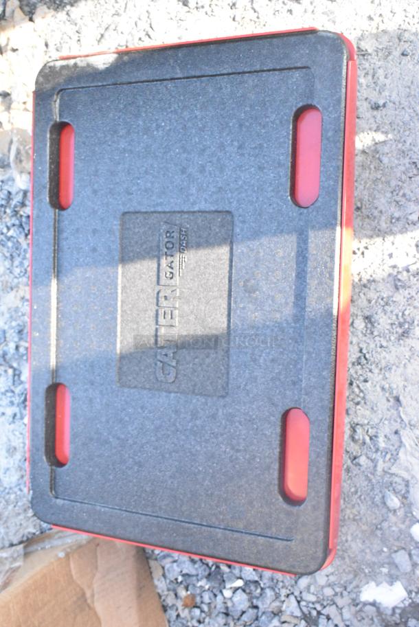 2 BRAND NEW SCRATCH AND DENT! Various Items Including 405DTC8635P Harper 900 lb. 4-in-1 Quick Change Hand Truck with Dual Handles and 10" Solid Rubber Wheels DTC8635P and Cater Gator Dolly. 2 Times Your Bid! - Image 5 of 6