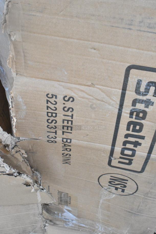 BRAND NEW SCRATCH AND DENT! Steelton 522BS3T38 3 Bowl 18 Gauge Underbar Sink - 38" x 18 3/4". May Be Missing Pieces. - Image 4 of 6
