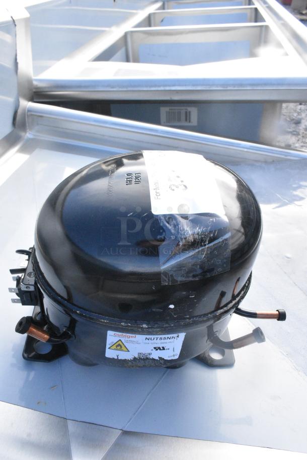 BRAND NEW SCRATCH AND DENT! Cubigel NUT55NR Motor - Image 1 of 5