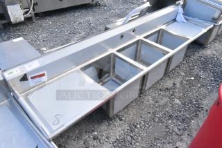 BRAND NEW SCRATCH AND DENT! Regency 600S31818224 Stainless Steel 3 Bay Sink w/ Dual Drain Boards. No Legs.
