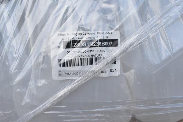 BRAND NEW SCRATCH AND DENT! Pallet Lot of 128DS1N236B007 Clear Poly Dairy Gallons - Image 5 of 5