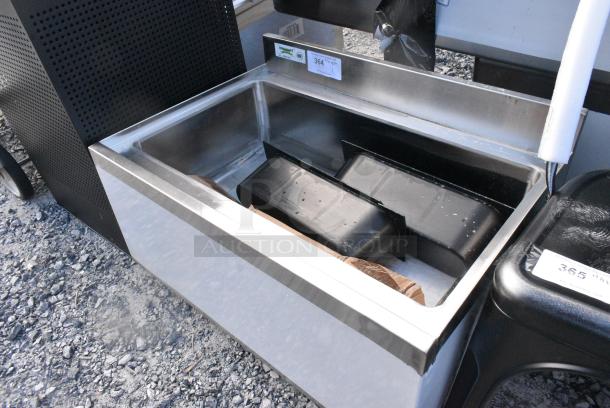 BRAND NEW SCRATCH AND DENT! Regency 600IB2130C0 21" x 30" Underbar Ice Bin with 10 Circuit Post-Mix Cold Plate and Bottle Holders - Image 3 of 5