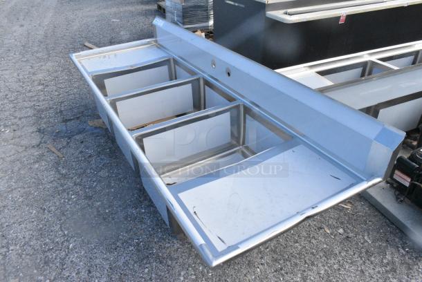 BRAND NEW SCRATCH AND DENT! Regency 600S32030220 Stainless Steel 3 Bay Sink w/ Dual Drain Boards. - Image 3 of 5