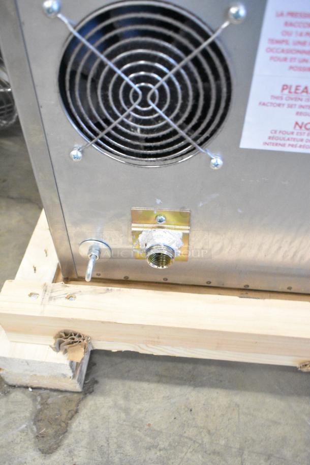 BRAND NEW SCRATCH AND DENT! 2024 Blodgett DFG-50 Premium Series Natural Gas Single Deck Half Size Convection Oven with Draft Diverter. 27,500 BTU - Image 7 of 8