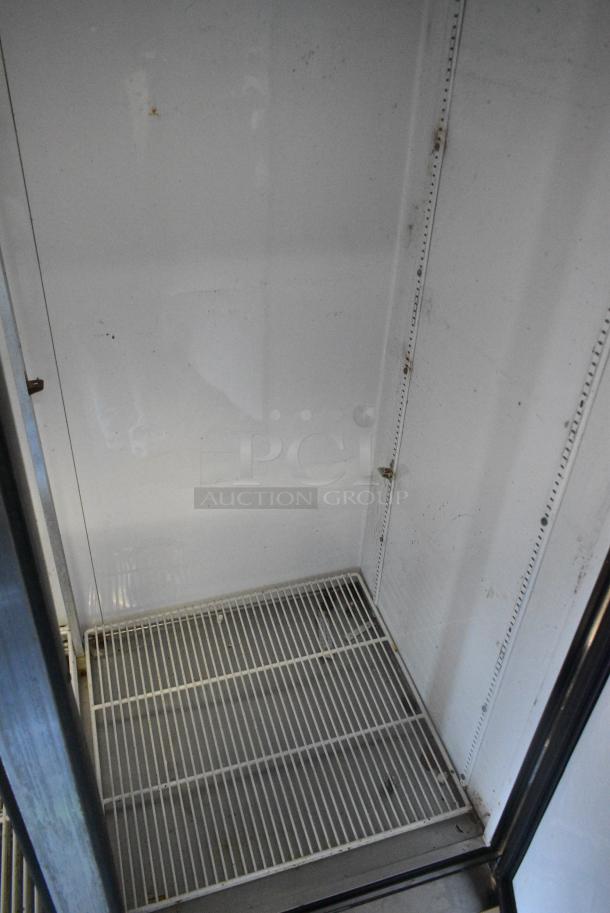 True T-49 Stainless Steel Commercial 2 Door Reach In Cooler w/ Poly Coated Racks. 115 Volts, 1 Phase. Tested and Working! - Image 4 of 7