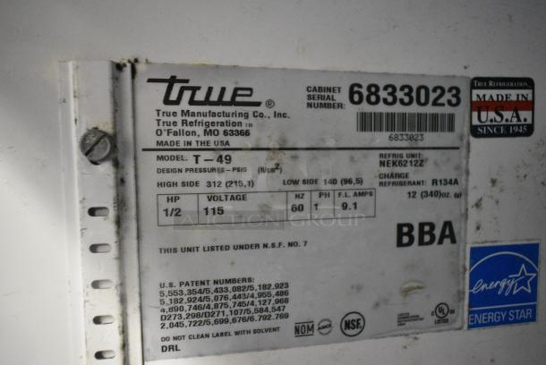 True T-49 Stainless Steel Commercial 2 Door Reach In Cooler w/ Poly Coated Racks. 115 Volts, 1 Phase. Tested and Working! - Image 7 of 7