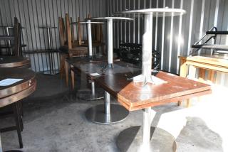 6 Wood Pattern Table on Metal Table Base. Includes 36x36x30. 6 Times Your Bid!