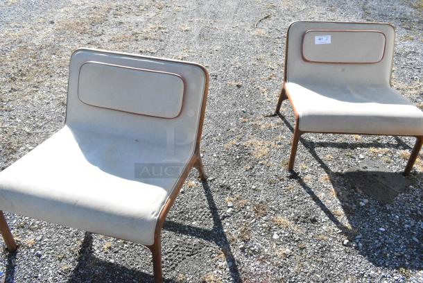 2 White Chair. 2 Times Your Bid! - Image 1 of 4
