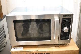 BRAND NEW SCRATCH AND DENT! 2024 Solwave 180MW1000D Stainless Steel Commercial Microwave with Dial Control. 120 Volts, 1 Phase.