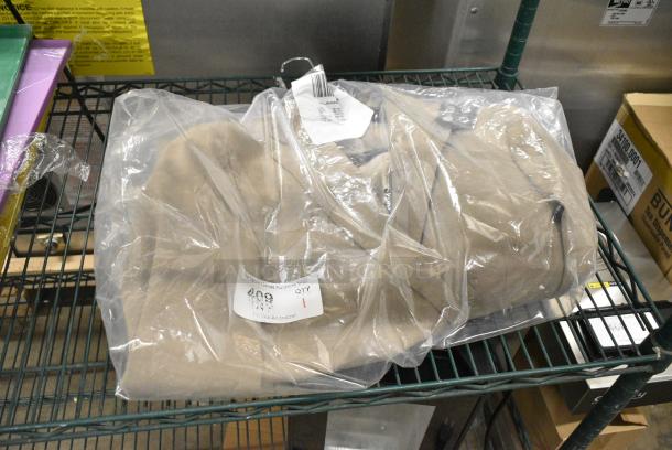 BRAND NEW! 3YJN40R19 40 Reg British Tan Blazer - Image 3 of 4