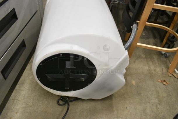 White Poly Unit. - Image 5 of 5