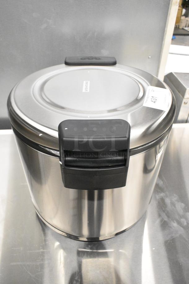 BRAND NEW SCRATCH AND DENT! Galaxy 177RWG90 Stainless Steel Electric Rice Cooker. 120 Volts, 1 Phase. - Image 4 of 9
