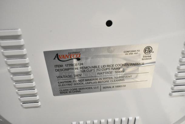 BRAND NEW SCRATCH AND DENT! Avantco 177RCB124 124 Cup (62 Cup Raw) Electric Rice Cooker / Warmer with Removable Lid . 240 Volts, 1 Phase. - Image 6 of 6