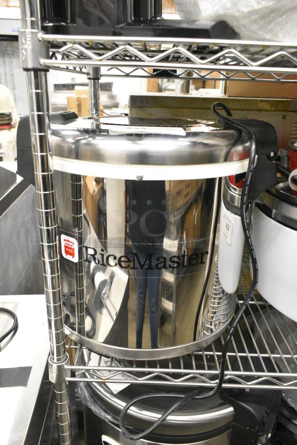 BRAND NEW SCRATCH AND DENT! Town 56919 92 Cup Commercial Rice Warmer with Stainless Steel Finish. 120 Volts, 1 Phase. - Image 1 of 6
