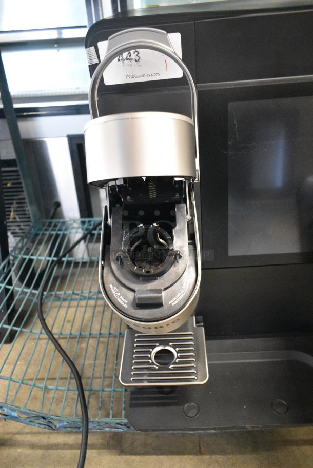 Keurig Countertop Single Cup Coffee Machine. - Image 3 of 4