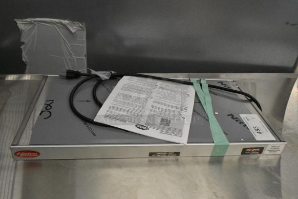 BRAND NEW SCRATCH AND DENT! Hatco GRS-24-D 24" x 12" Glo-Ray Stainless Steel Portable Heated Shelf Warmer. 120 Volts, 1 Phase. - Image 1 of 6