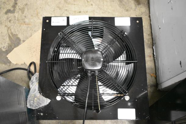 BRAND NEW SCRATCH AND DENT! Canarm XFS16 24" Exhaust Shutter Fan. 120 Volts, 1 Phase. - Image 2 of 4