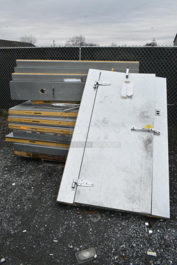 6'x10' Norlake SELF CONTAINED Walk In Box w/ Floor, Heatcraft PTN104H6BE 208-530 Volts, 1 Phase Compressor and SA18-53B-AE 115 Volt, 1 Phase Evaporator Fan. Information Provided By The Consignor But Not Verified By PCI Auctions. Picture of the Unit Before Removal Is Included In the Listing. - Image 3 of 16