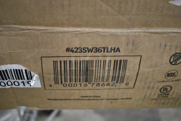 BRAND NEW SCRATCH AND DENT! ServIt 423SW36TLHA 36" Lighted Strip Warmer with Single Toggle Control. 120 Volts, 1 Phase. - Image 3 of 3