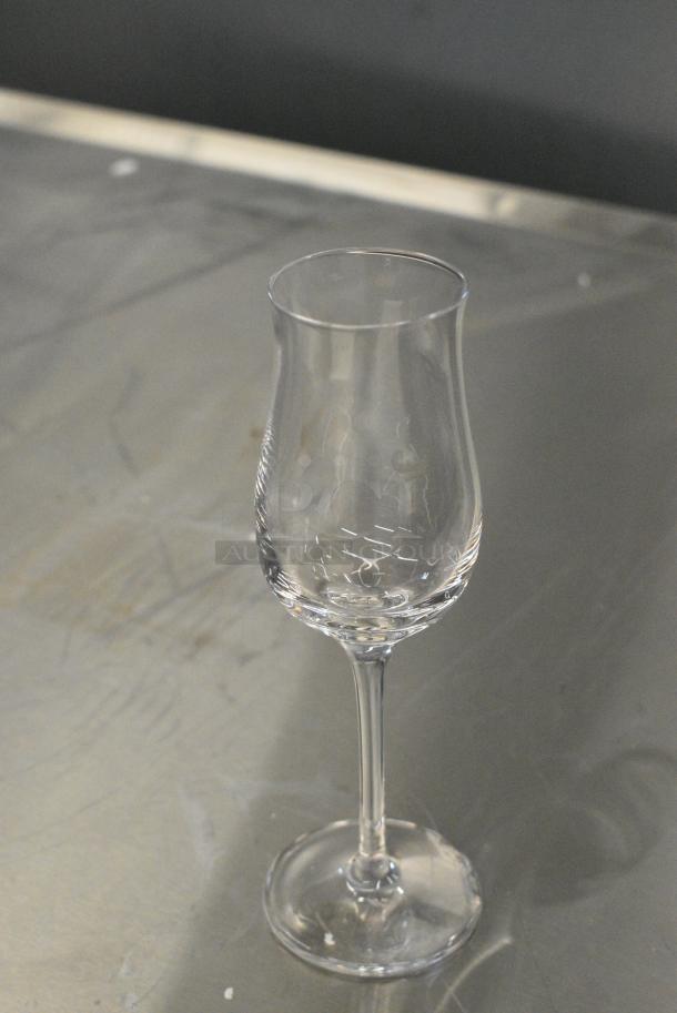 BRAND NEW! Box of 6 Stoltze Wine Glasses - Image 1 of 3