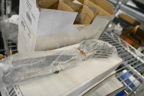 4 BRAND NEW! Box of 36 Windsor B401FPLF Windsor III Dinner Fork. 4 Times Your Bid! - Image 1 of 4