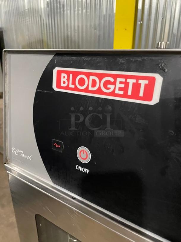 Sweet! Blodgett Commercial Stainless Steel Electric Powered Boilerless Mini Size Combi Oven! With Built In Pan Holding Rack! With Android-Based Touch Screen Controls! With Hand Shower Attachment! Model: BLCT-10E SN: 011918BT115S! 208V 3 Phase! On Legs! Working When Removed! - Image 7 of 11
