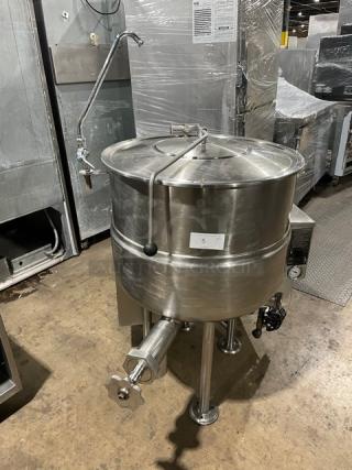 WOW! Cleveland Range Commercial Slef Contained Stainless Steel Natural Gas Powered 40LB Stationary Steam Kettle! With Knob & Faucet! Model: KGL-40 SN: WT2697-93E-01! On Legs!