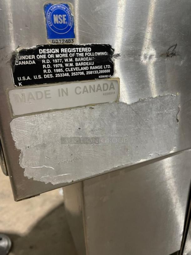 WOW! Cleveland Range Commercial Slef Contained Stainless Steel Natural Gas Powered 40LB Stationary Steam Kettle! With Knob & Faucet! Model: KGL-40 SN: WT2697-93E-01! On Legs! - Image 8 of 10