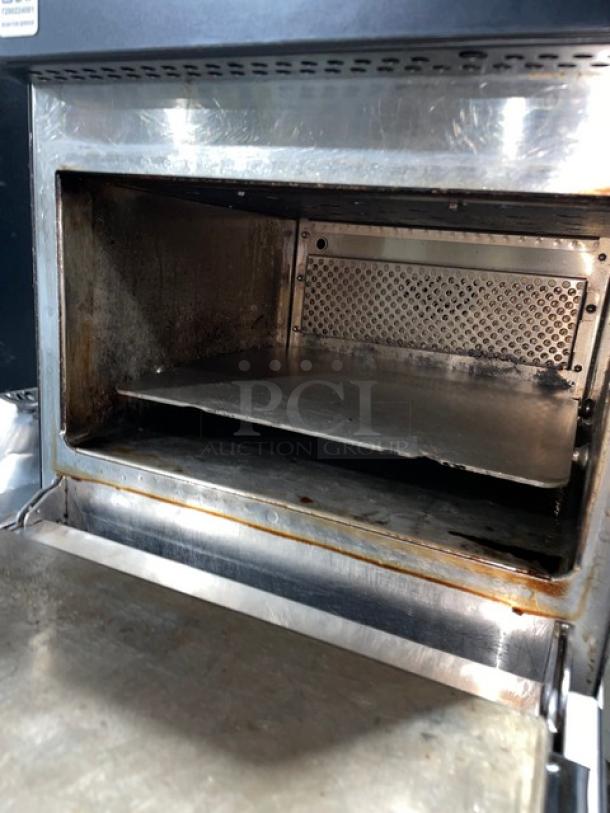 2021 MerryChef! Late Model! Commercial Electric Powered Countertop Rapid Cook Turbo Oven! Model: Eikon E2S! 208/240V 1 Phase! - Image 6 of 8
