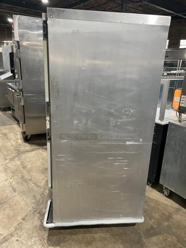 Metro Flavor Hold C199 Series Commercial Single Section Half Door Insulated Heated Holding/Proofing Cabinet! With Built In Pan Holding Racks! Model: HM15LW SN: 20378! 120V! On Casters! - Image 3 of 9