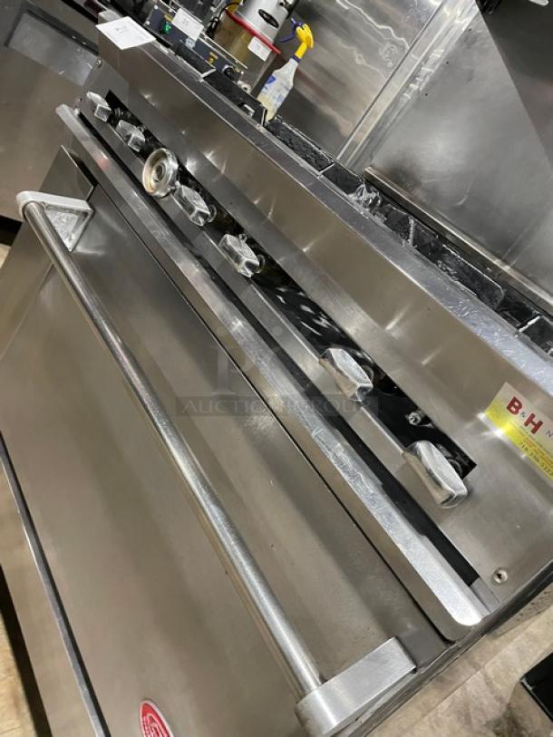 DCS Commercial Stainless Steel Natural Gas Powered 6 Burner Range & Oven Combo! With Back Splash & Overhead Salamander Shelf! With Wired Oven Rack! On Casters! - Image 8 of 9