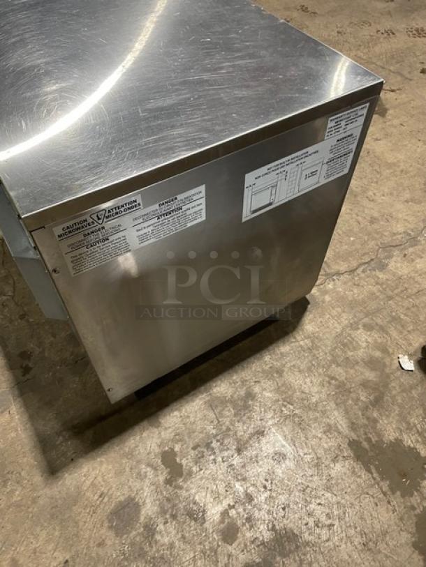 LATE MODEL! Merrychef Commercial Stainless Steel Electric Powered Countertop Rapid Cook Oven! With EasyTouch Icon-Driven Touchscreen! With Flat Turn-Table Plate, Baking/Roasting Pan & Wire Racks! Model: Eikon E3 SN: 1906213091188! 208/240V 1 Phase! Working When Removed! - Image 4 of 8