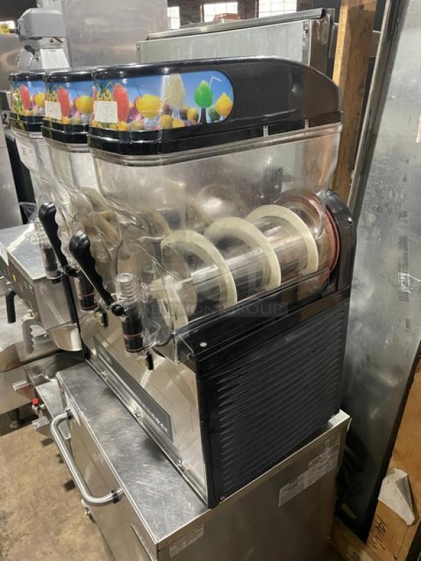 Omega Commercial Stainless Steel/Black Countertop Slushie/Smoothie Frozen Drink Machine! With 3 Clear Polycarbonate Mixing/Holding Containers! Model: OFS30 SN: 3FS16100070! 120V 1 Phase! - Image 2 of 8