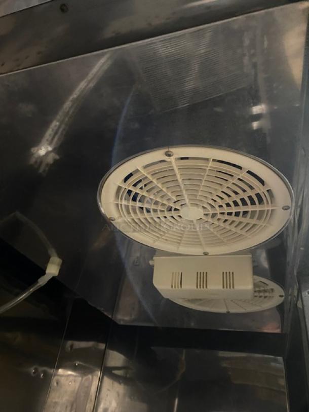 Maxx Cold Commercial Stainless Steel Solid 2 Door Reach In Freezer! With Poly Coated Wire Racks! With Digital Control! Model: MCF-49FD! 115V 1 Phase! On Casters! Powers On But Does Not Get Down To Temp! - Image 6 of 9