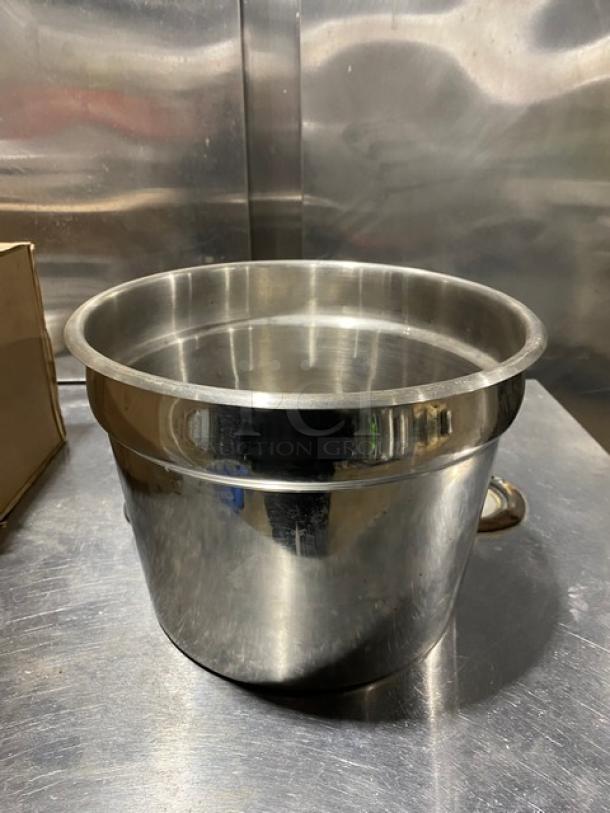 Commercial Stainless Steel Wine/Ice Bucket! - Image 4 of 4