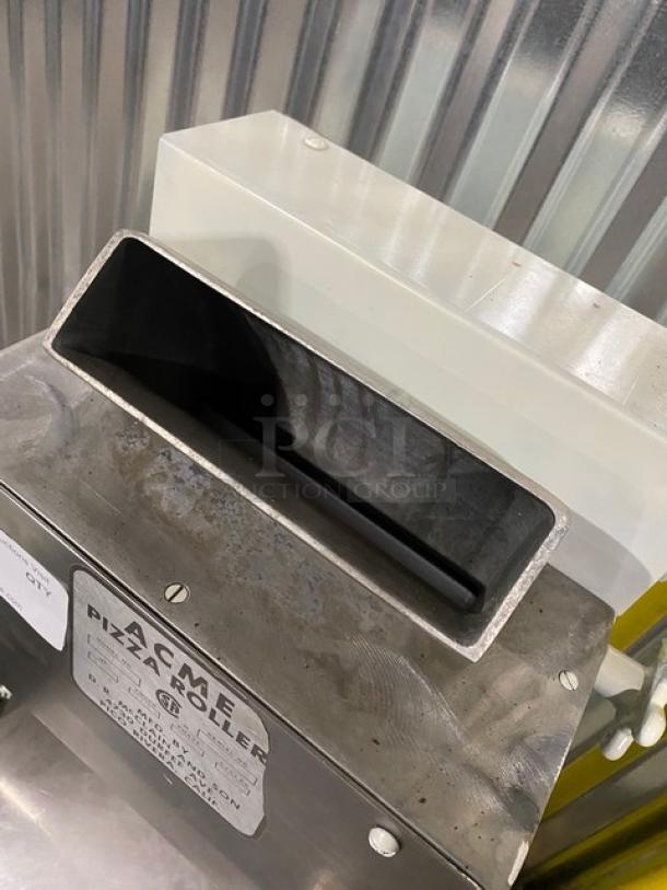 Acme 7 Series Commercial Stainless Steel Countertop Pizza Dough Roller/Sheeter Machine! Model: 7 SN: 7-2375! 115V 1 Phase! - Image 7 of 9