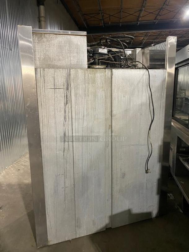 Traulsen Commercial Stainless Steel Left Hinged Solid 2 Door Reach In Refrigerator! With Legs! - Image 3 of 8
