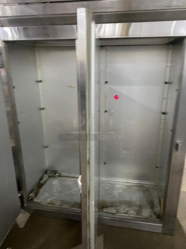 Traulsen Commercial Stainless Steel Left Hinged Solid 2 Door Reach In Refrigerator! With Legs! - Image 5 of 8