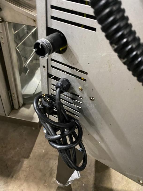 Copper Beech Range Commercial Stainless Steel Natural Gas Powered Single Stack Convection Oven! With Wire Oven Rack! On Legs With Casters! - Image 8 of 8