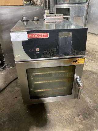 Blodgett BC Touch Series Commercial Stainless Steel Electric Powered Boilerless Mini Size Combi Oven! With Touchscreen Controls! With Wire Oven Rack! With Hand Shower Attachment! Model: BLCT23E SN: 032417BR131S!