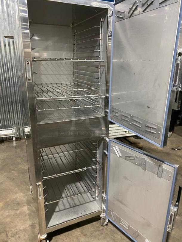 Alto-Shaam Halo Heat Series Commercial Stainless Steel Dutch Door Dual Compartment Mobile Heated Holding/Proofing Cabinet! With Wire Racks! Model: 1000-UP SN: 1057014-000! 120V 1 Phase! On Casters! - Image 6 of 9
