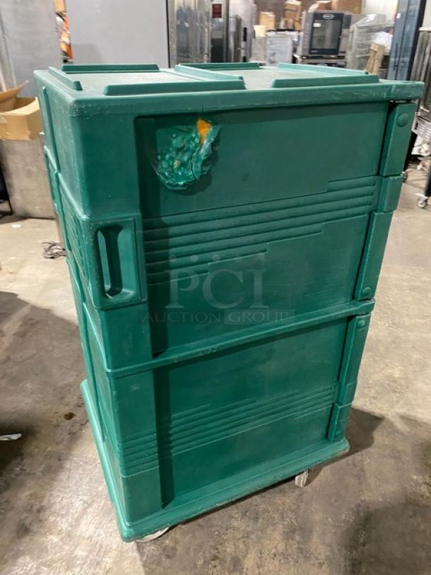 Cambro Ultra Camcarts Series Commercial Kentucky Green Insulated Food Pan Carrier! With 24 Full Size Pan Capacity! On Casters! - Image 4 of 6