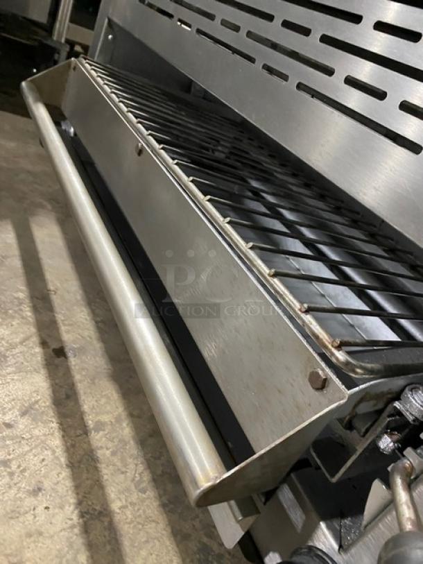 Imperial Commercial Stainless Steel Natural Gas Powered Overhead Salamander Broiler/Cheese Melter! - Image 5 of 7