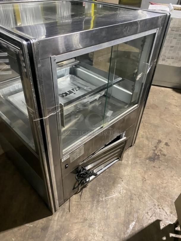 Leader Commercial Stainless Steel Straight Glass Refrigerated Bakery/Meat Deli Display Case! With Rear Sliding Glass Doors! Model: CBK36 D SN: PX08C0926! 115V 1 Phase! - Image 4 of 7