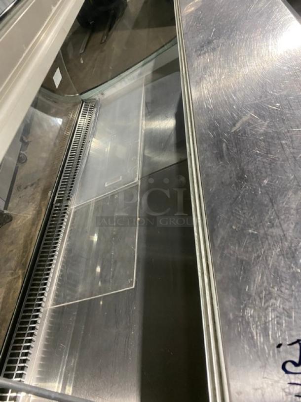 Docriluc Commercial Refrigerated Curved Front Glass Bakery/Meat Deli Display Case! With Rear Sliding Doors! With Stainless Steel Worktop! With Refrigerated Under Storage! 110V! - Image 5 of 9