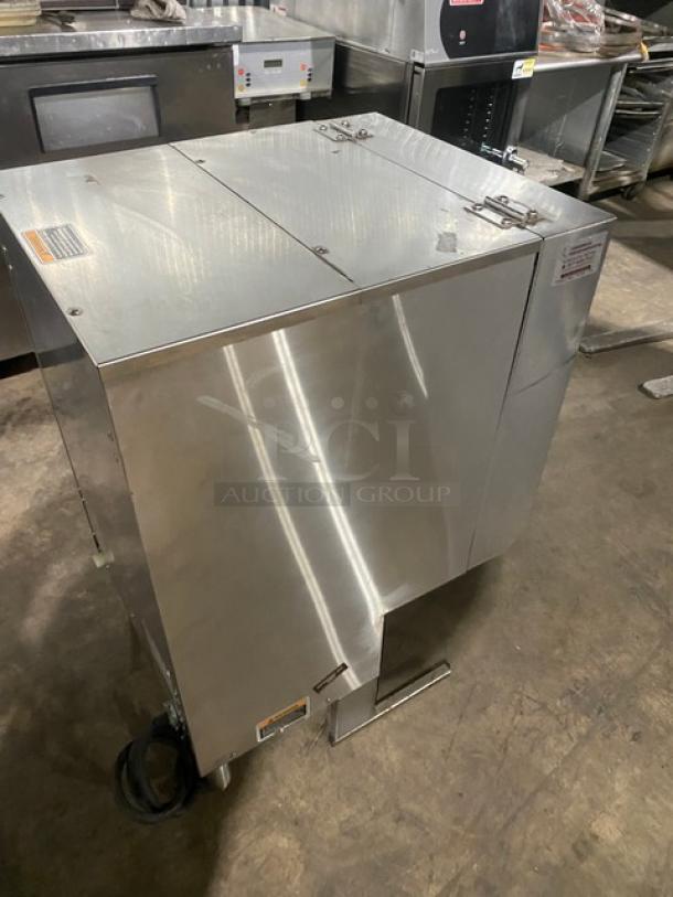Bunn Dunkin Donuts Style Commercial Stainless Steel Countertop 5-Flavor Hot Chocolate/Cappuccino Hot Beverage Machine! With Hot Water Dispenser! Model: IMIX-5 SN: IMIX845617! 120/208-240V 1 Phase! On Legs! - Image 4 of 8
